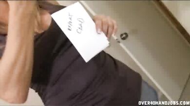 MIlf Tabatha With Big Tits Gives Handjob
