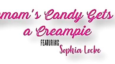 Stepmoms Candy Gets Her A Creampie