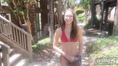 Andi Cums To Visit