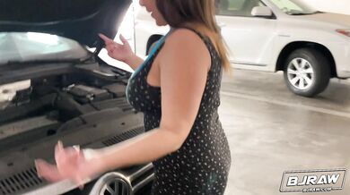 Natashas Breakdown Blowjob