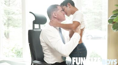 DAMIEN Chapter 5 - Workday Distraction