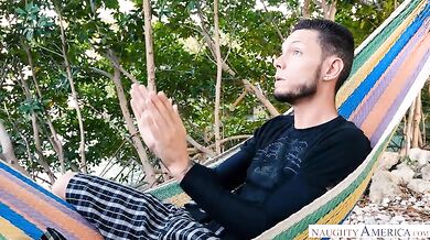 Vanessa Sky fucking in the couch with her bubble butt