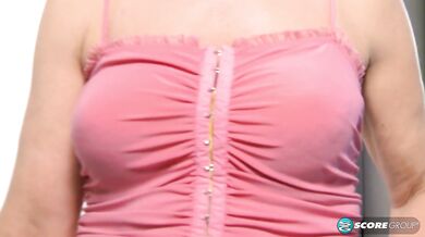 The rent is late, but Elle's ass is on time