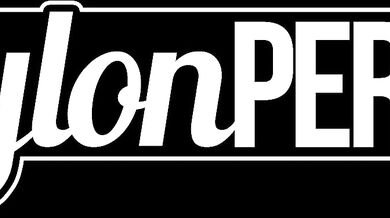 18 Year Old Amateur Slut Wants You To Wank On Her Nylons