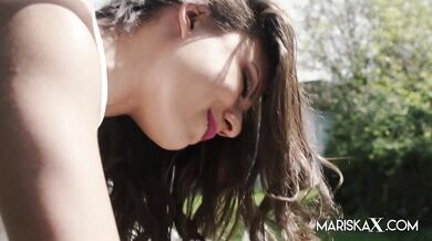 Hot Outdoor Sex With Cassie