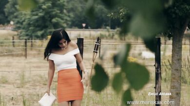 Anal Creampie For Julia De Lucia