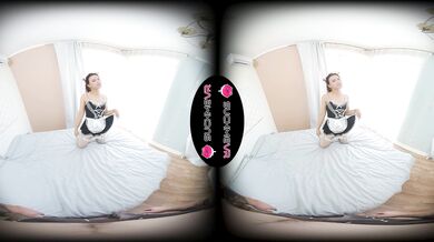 Sunny May sucks a hard dick in VR