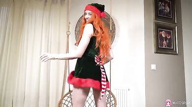 Fanta Sie Spreads her Shaved Pussy On Nucosplay