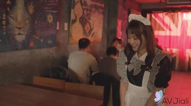 Horny Caffe Maid Wen Ruixin Controlled By A Client