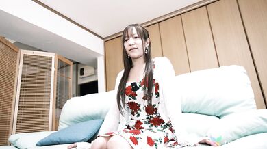 Renka Hoshimiya Is A Horny MILF With A Gorgeous Pussy