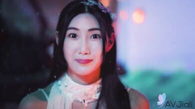 Li Er Is The Sleeping Beauty Who Needs Some Cock