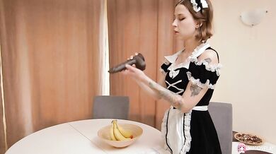 Horny Maid My School Life Finds Dildo In Master's House