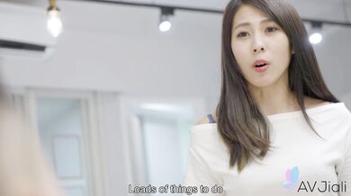 Lucky Guy Fucks Li Er During Lockdown