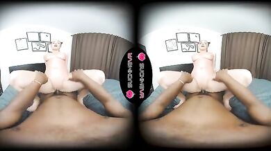 Hazel Grace shows off her perfect tits and lovely sweet pussy