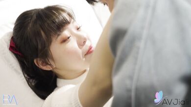 Yuli waits for the party to end to seduce Leo and suck his cock