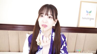 Aki Igarashi is fucked wearing a sexy kimono