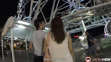 Chihiro Akino and her lover are on a date in The Philippines