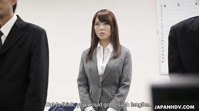 Yui Hatano is punished at work so must sexually please each co-worker