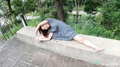 Petite Japanese Yoga instructor and dancer Miyu Shiratori visits us