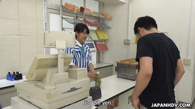 Mayuka Momota Seduced By A Shoplifter