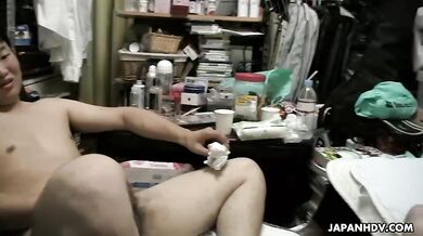 Maki Hojo fucked in front of a novice guy