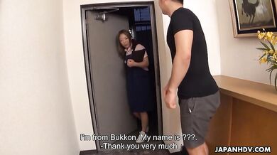 Yui Takatsuki gets hard lesson about sex