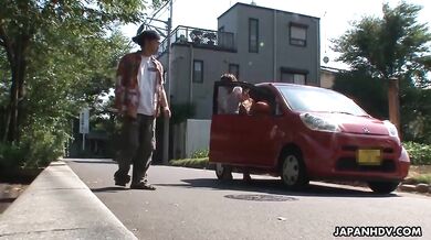 Erika Hiramatsu gets fucked by her neighbor