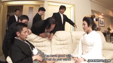 Yui Ayana gets fucked hard by many horny guys