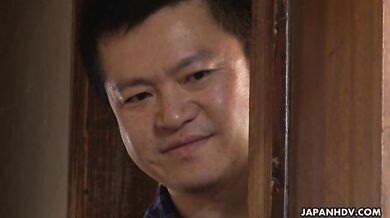 Teeny queen Ai Uehara gives a nice blowjob