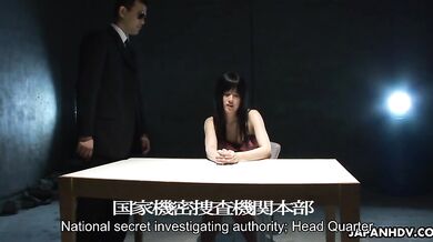 Shizuka Minami rides on a fat throbbing cock