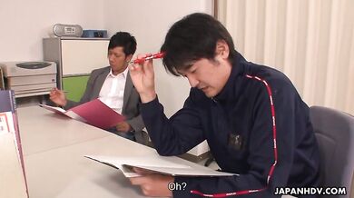 Sensual Yuno Hoshi seduces two dads in office