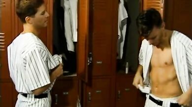 Gays Rubbing Dicks in the Shower