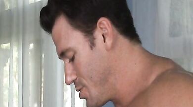 Latina Lynn Love fucking in the couch with her hairy pussy